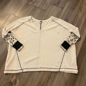 Free People White Oversized‎ Casual Sweater Women XS